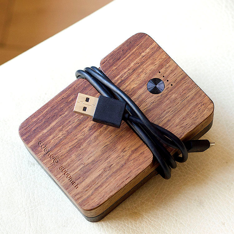 Solid Wood Gift Mobile Phone Tablet Holder 10000mAh Power Bank