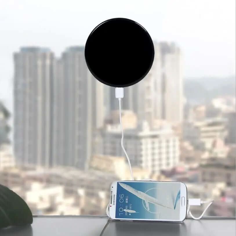 Chargeur solaire de fenêtre Les Visionnaires