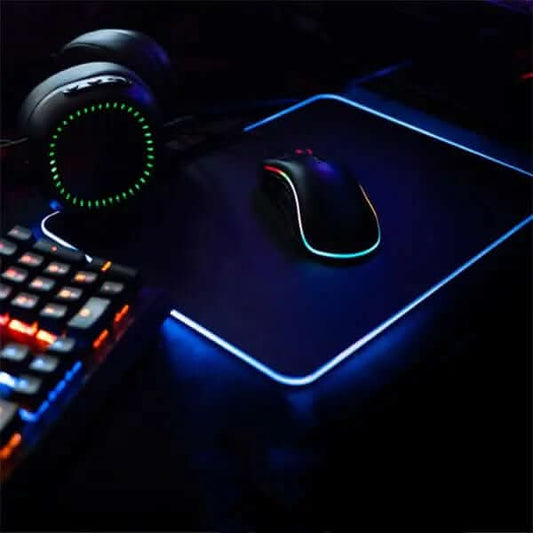 Tapis lumineux pour ordinateur, souris et clavier Les Visionnaires