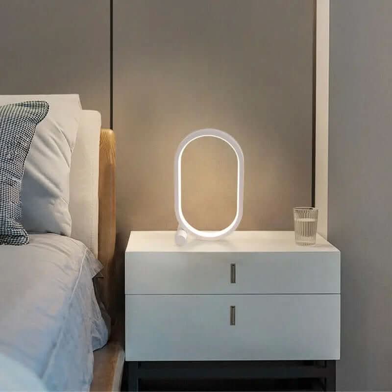 Lampe LED Ovale en Acrylique Les Visionnaires