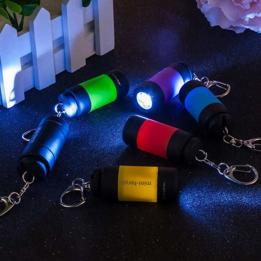 Mini Lampe Torche USB Rechargeable Les Visionnaires
