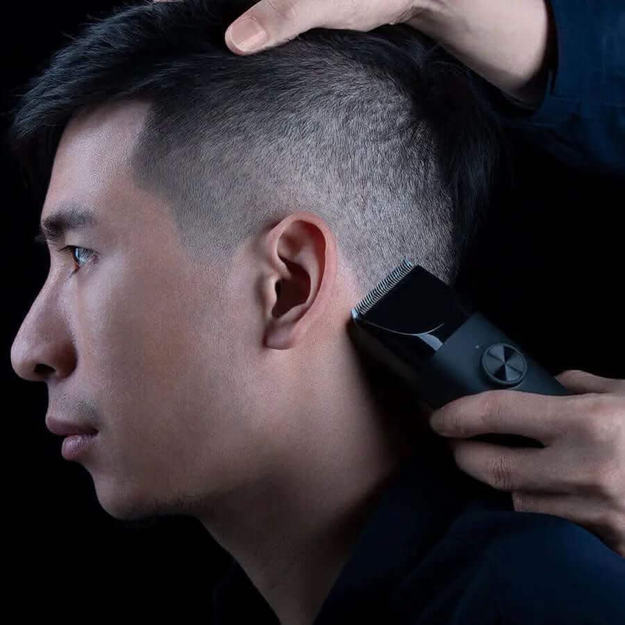 Tondeuse à cheveux professionnelle pour adulte avec contrôle à deux vitesses et chargement Les Visionnaires
