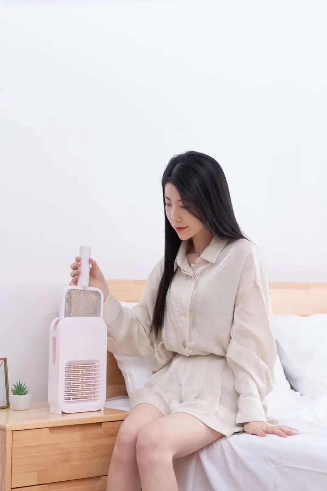 lampe anti-moustique photocatalytique 2-en-1 Les Visionnaires