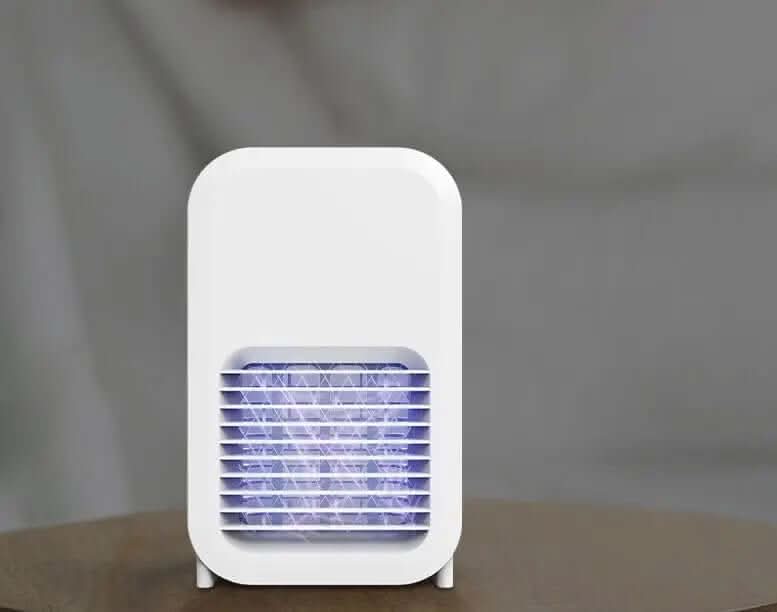 lampe anti-moustique photocatalytique 2-en-1 Les Visionnaires