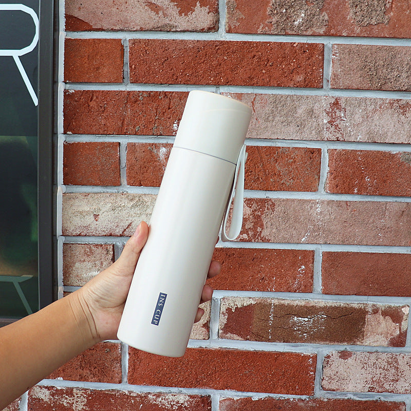 Gourde isotherme créative – étudiante, design artistique et compact