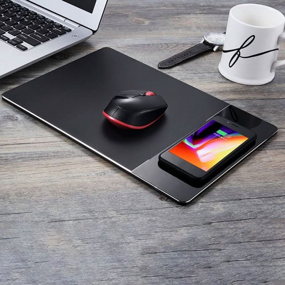 Tapis de souris en aluminium avec chargeur sans fil