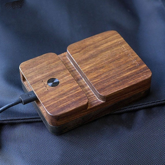 Solid Wood Gift Mobile Phone Tablet Holder 10000mAh Power Bank