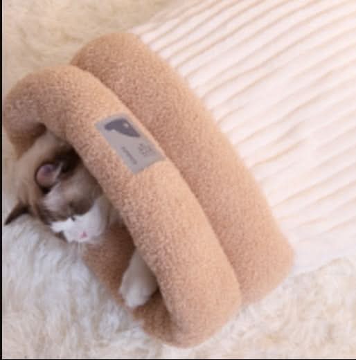 Sac de couchage pour animaux – peluche douce, semi-fermé