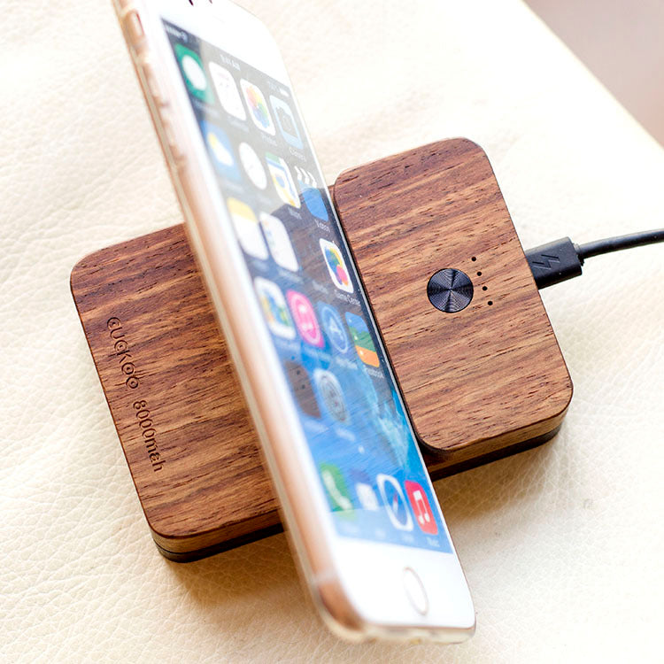 Solid Wood Gift Mobile Phone Tablet Holder 10000mAh Power Bank