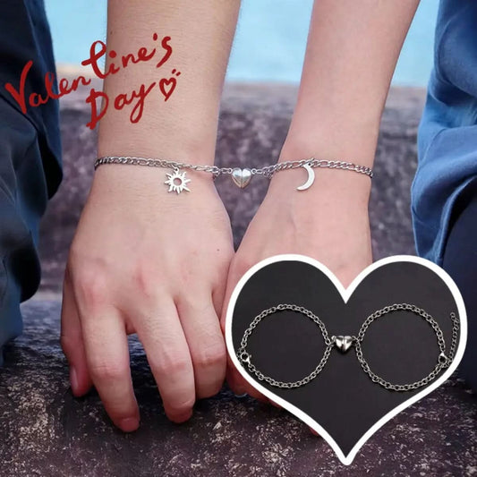 Lot de 2 bracelets magnétiques en acier inoxydable avec breloque soleil et lune Les Visionnaires