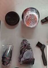 Rasoir électrique multifonction 5-en-1 Les Visionnaires