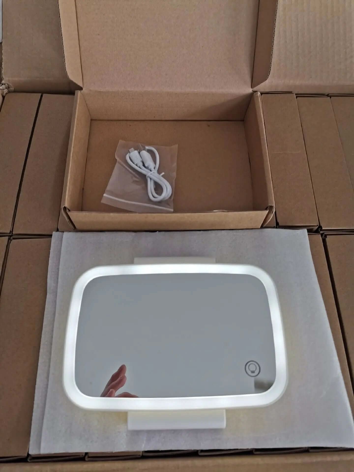 Miroir de maquillage LED pour voiture Les Visionnaires