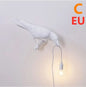 Applique murale créative en résine représentant un oiseau porte-bonheur Les Visionnaires