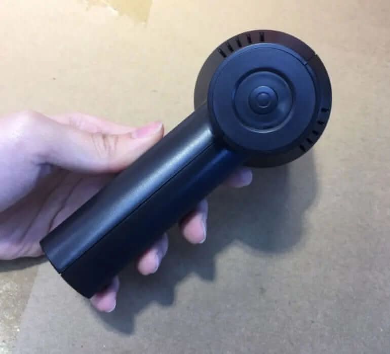 Brosse de nettoyage électrique sans fil Les Visionnaires