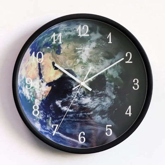 Horloge murale lumineuse à induction vocale Les Visionnaires