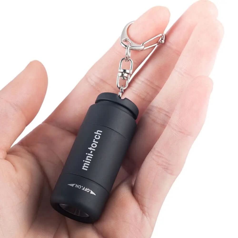 Mini Lampe Torche USB Rechargeable Les Visionnaires