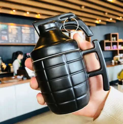 Mug en Céramique Grenade -gadget de cuisine Les Visionnaires