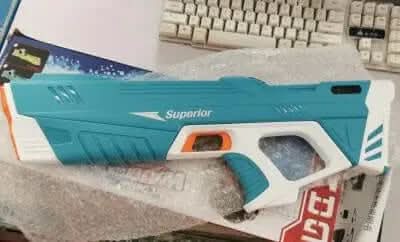 Pistolet à eau électrique automatique - jouet pour enfants Les Visionnaires