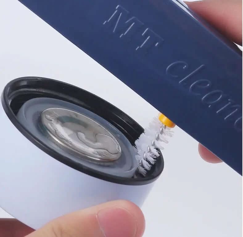 brosse de nettoyage multifonctionnelle 4-en-1 Les Visionnaires