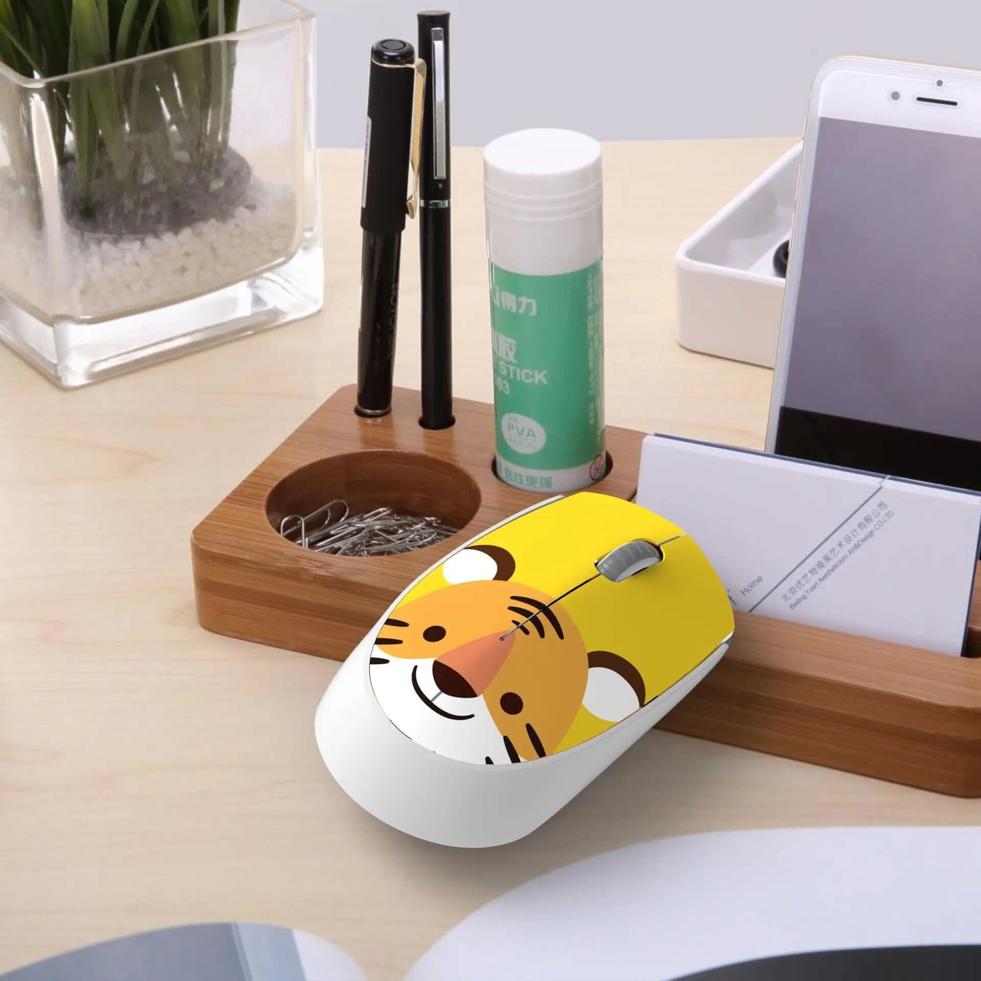 Mini souris sans fil - style cartoons Les Visionnaires