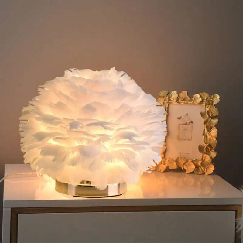 Lampe de Table en Plumes Les Visionnaires
