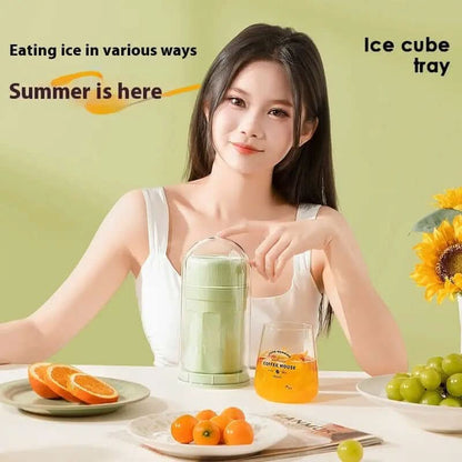 Twisting Ice Cup Rotating Release Ice Cube Tray Les Visionnaires