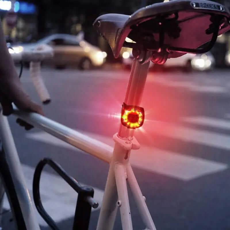 Feu arrière USB rechargeable pour vélo Les Visionnaires