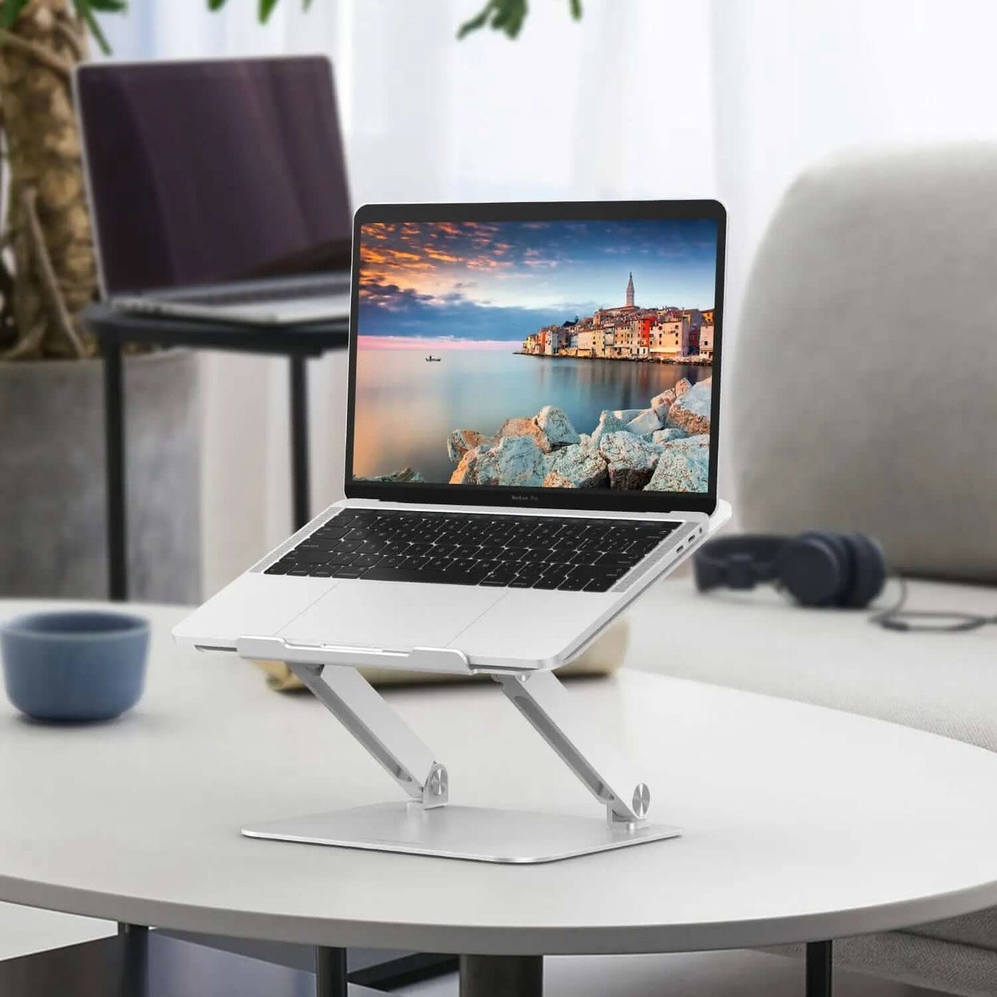 Support ordinateur portable en alliage d'aluminium multi-angle Les Visionnaires